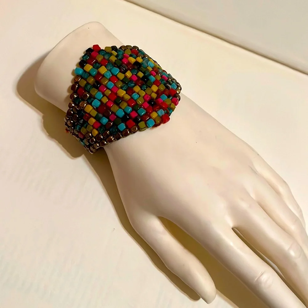 Kenneth Cole Beaded Sliding Length String Bracelet - Picture 1 of 3